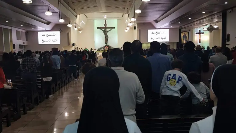 Iglesia Santa Mar&iacute;a en Dubai. (X)