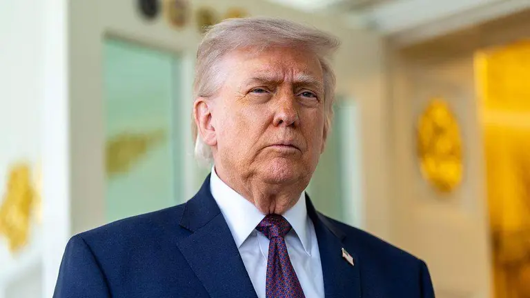 Una imagen de Donald Trump. (X)