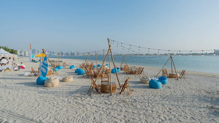 Al Mamzar Beach en Dub&aacute;i. (X)