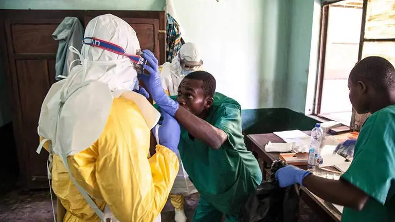 Seg&uacute;n datos de la Organizaci&oacute;n Mundial de la Salud, el brote actual de la variante Bundibugyo no cuenta con tratamientos ni vacunas espec&iacute;ficas. (Unicef)