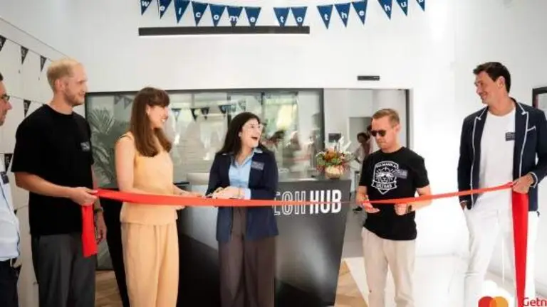 Un momento de la inauguraci&oacute;n del hub. (Fuente externa)