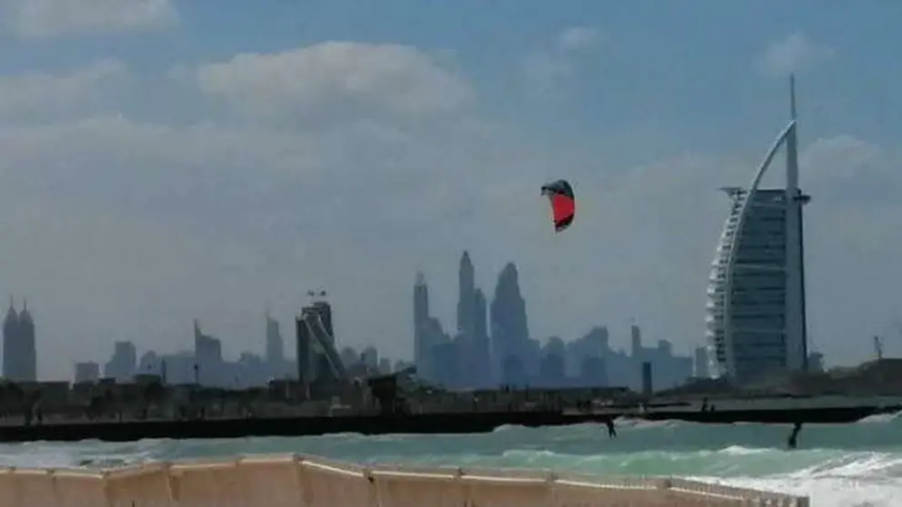 Una imagen de la costa de Dubai en invierno. (EL CORREO)