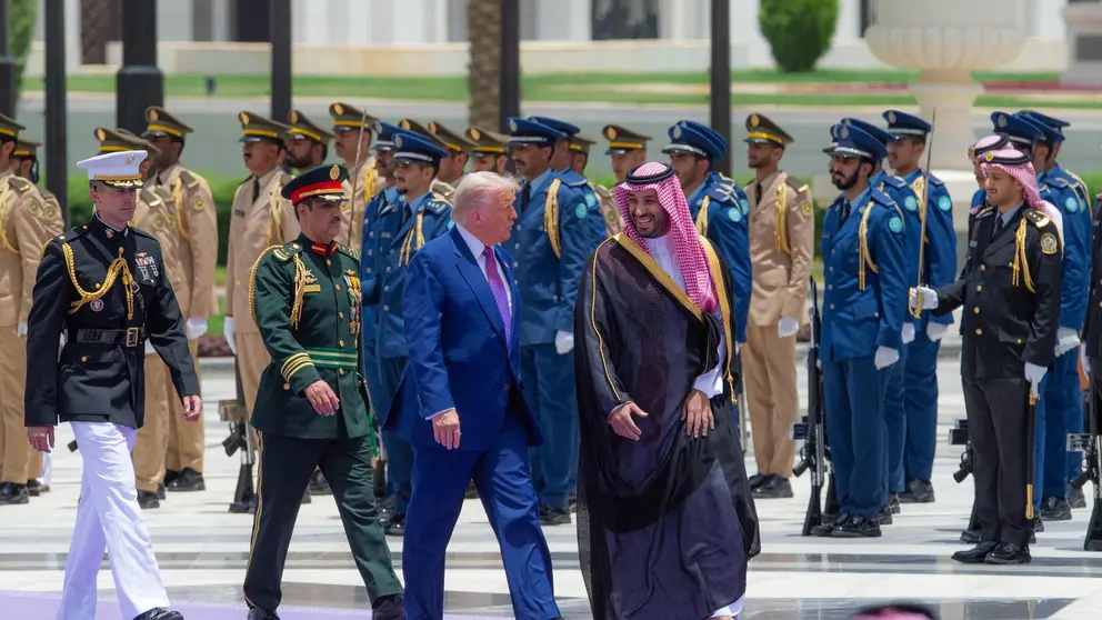Trump y el pr&iacute;ncipe saud&iacute; en Riad en 2025. (SPA)