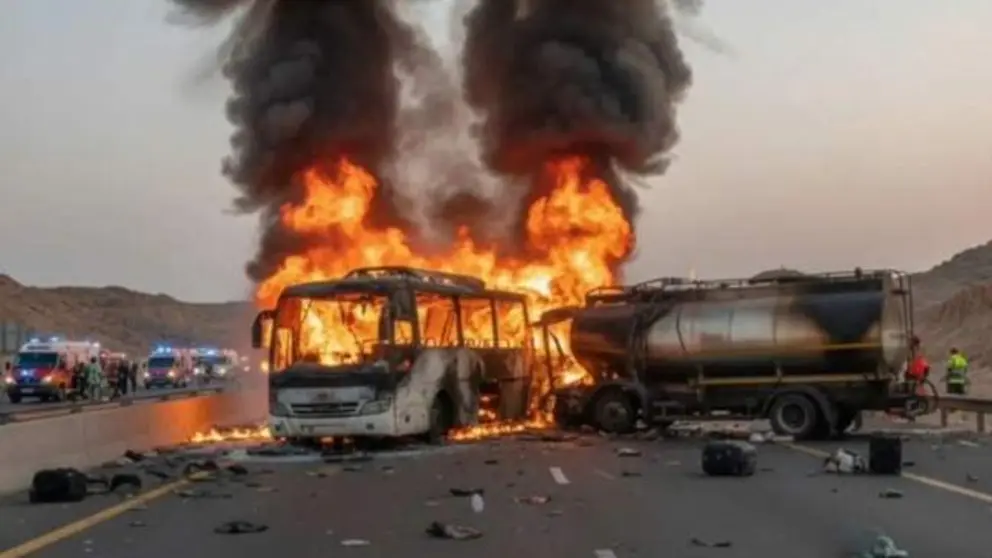 El accidente de autobús tuvo lugar en la carretera La Meca-Medina. (X)