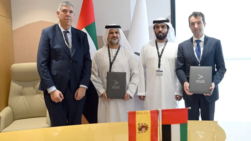 Los representantes de las empresas participantes en el acuerdo. (WAM)