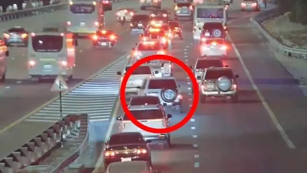 Captura de pantalla del vídeo difundido por la Policía de Abu Dhabi.