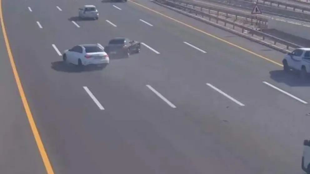 Una captura de pantalla del v&iacute;deo difundido por la Polic&iacute;a de Abu Dhabi. (Instagram)