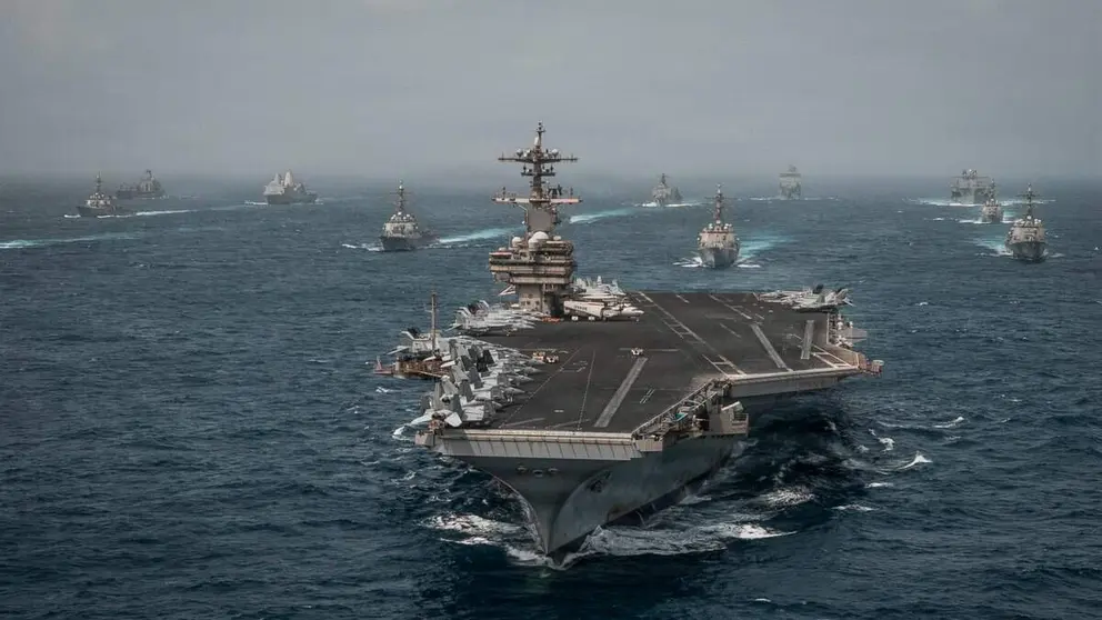 Buques de guerra de la Marina de EEUU en el Estrecho de Ormuz. (Centcom)
