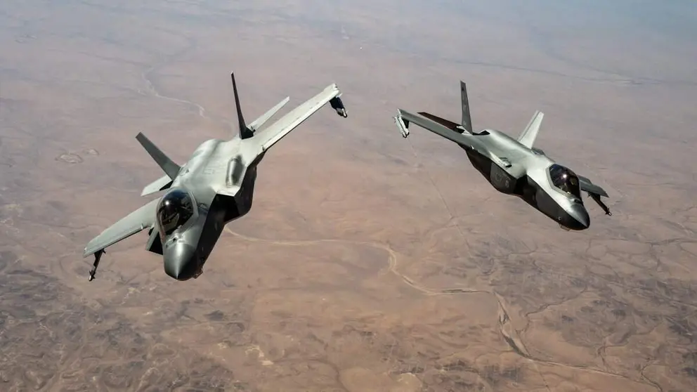 Cazas furtivos F-35A de la Fuerza A&eacute;rea de EEUU patrullan los cielos sobre Oriente Medio. (Centcom)