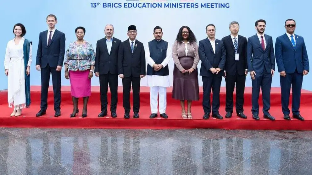 Participantes en la XIII Reuni&oacute;n de Ministros de Educaci&oacute;n de los BRICS, celebrada en Bhubaneswar, India. (WAM)