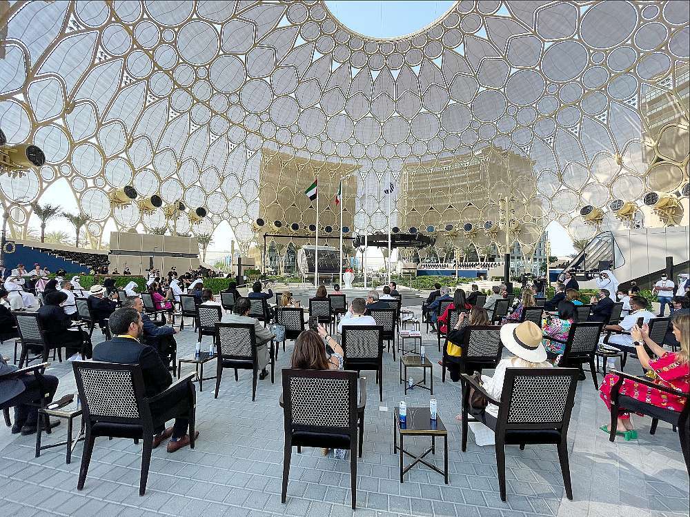 Baile folclórico en la plaza de Al Wasl durante el Día Nacional de México en Expo 2020 Dubai. (EL CORREO)