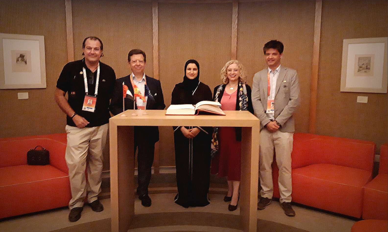 Asamblea científicos en Pabellón España Expo Dubai (10)