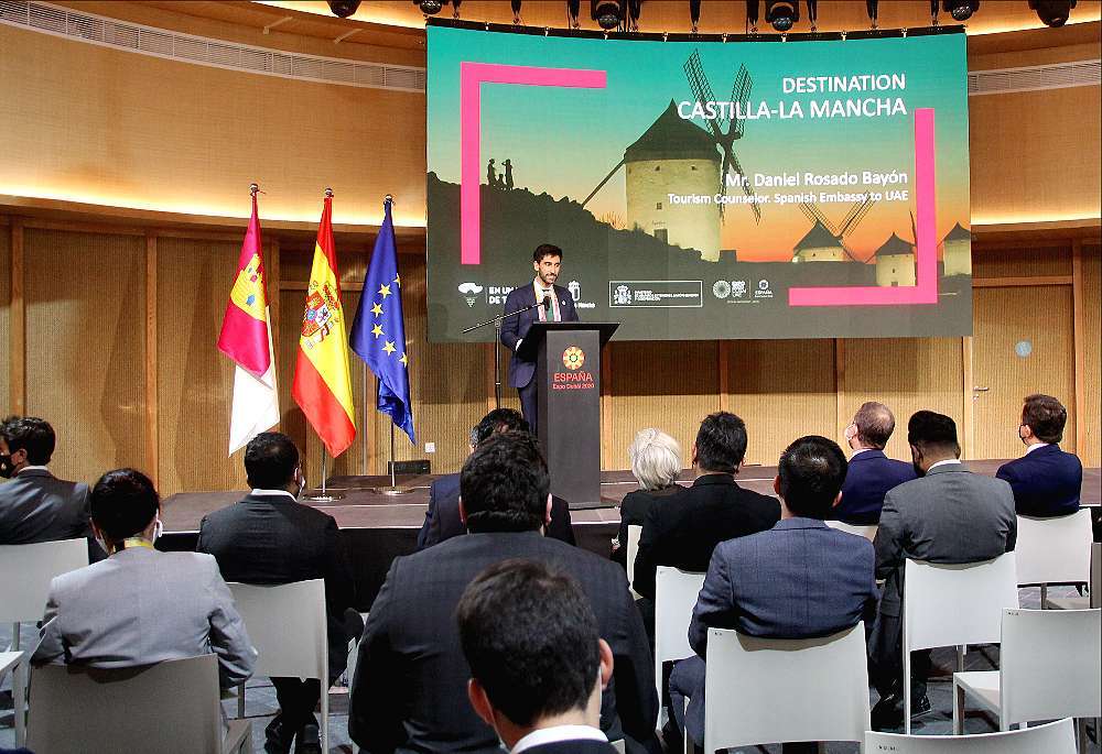 Daniel Rosado interviene en el Día de Castilla La Mancha en Expo 2020 Dubai. (EL CORREO)