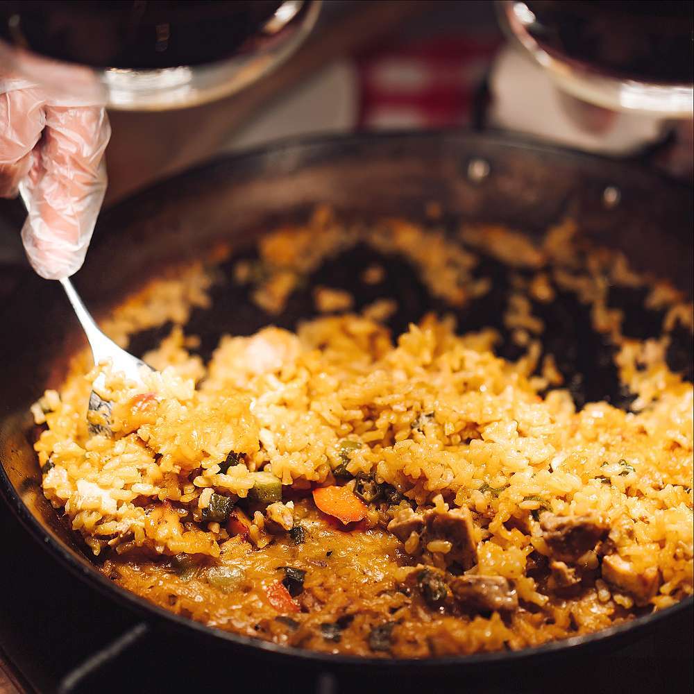 La paella fusión fue un espectáculo gastronómico español de primer nivel. (Cedida)