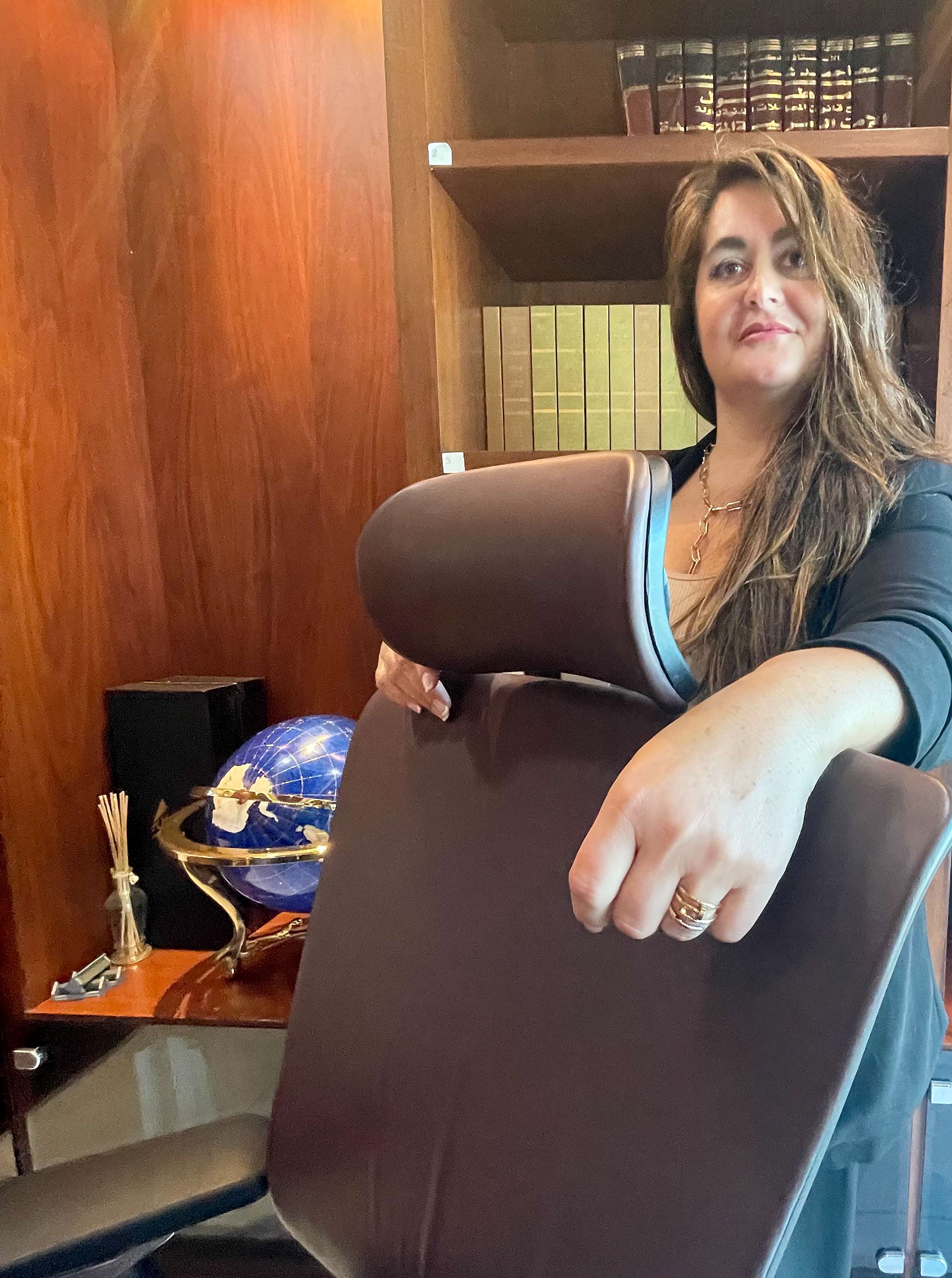 María Lorenza Cremaschi, en su despacho de United Advocates en Dubai. (EL CORREO)