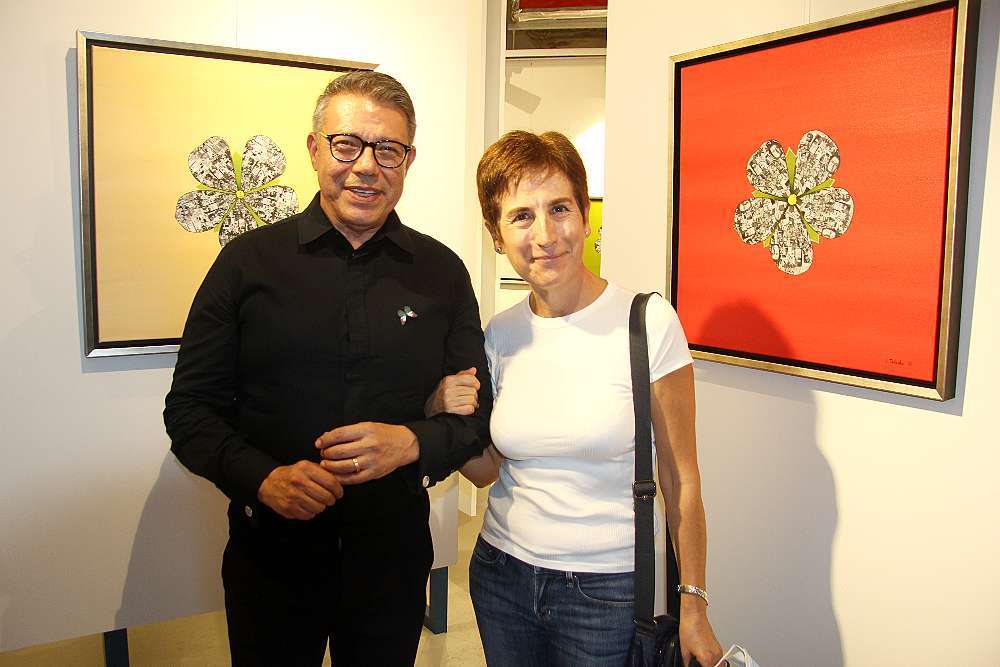 José Toledo con Ángeles Espinosa. (EL CORREO)