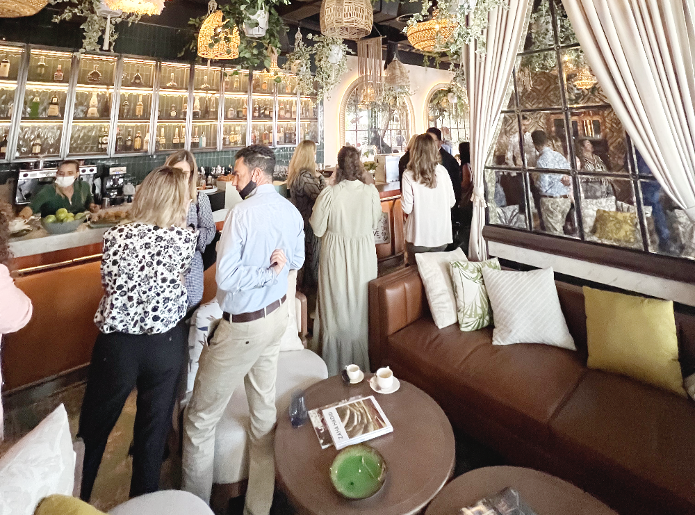 Desarrollo del networking en el desayuno de negocios del SBC. (Cedida)