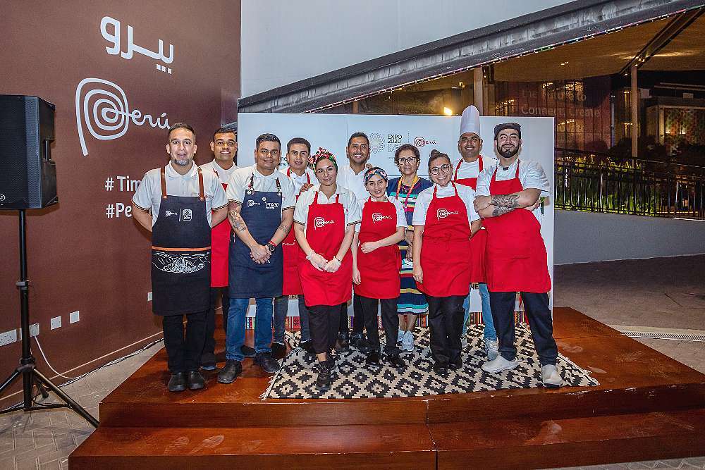 Los artífices del buen hacer en el restaurante Qori Pacha del Pabellón de Perú en Expo 200 Dubai. (Cedida)