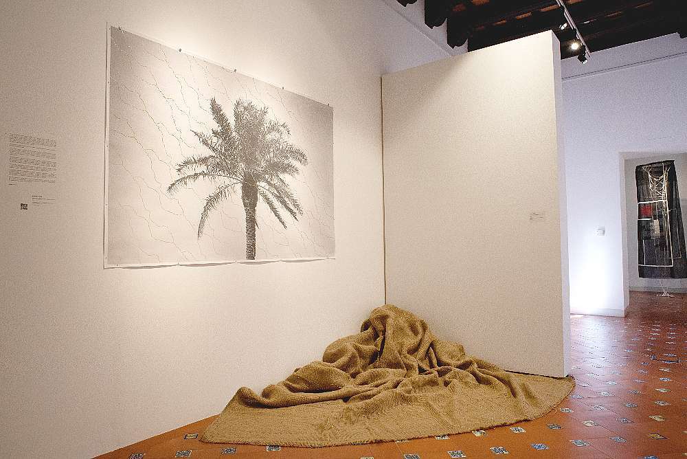 La muestra 'Un mundo de retales' está cargada de simbología árabe. (Cedida)