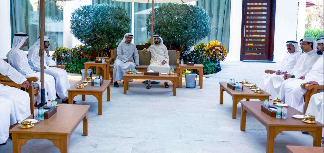 Perspectiva general del encuentro desarrollado en Dubai por los líderes de Emiratos Árabes. (@DXBMediaOffice)