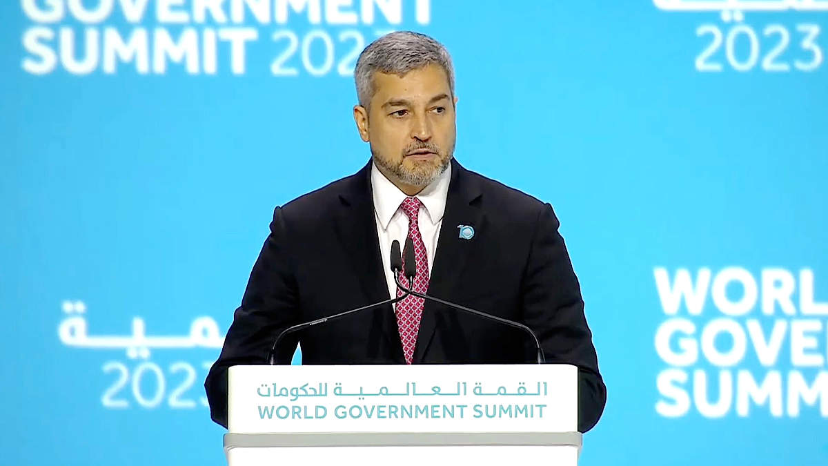 Intervención de Mario Abdo en la Cumbre Mundial de Gobiernos que se celebra en Dubai. (Twitter)
