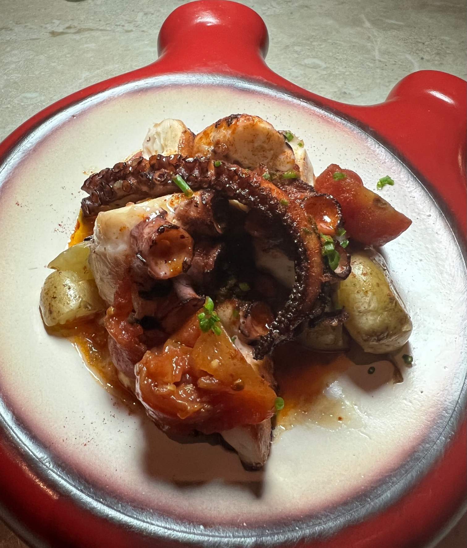 Plato de pulpo a la brasa.