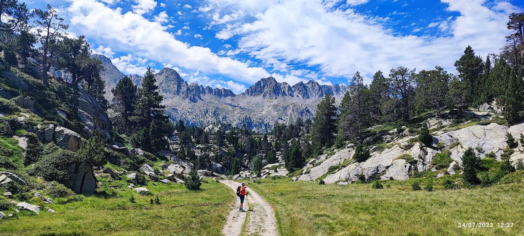 Subida al refugio de la Colomina, en el Parque Nacional de Aigüestortes