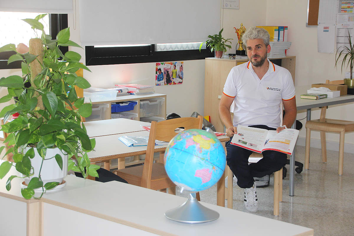 Cada profesor crea en The Spanish School of Abu Dhabi su propio espacio. (EL CORREO)