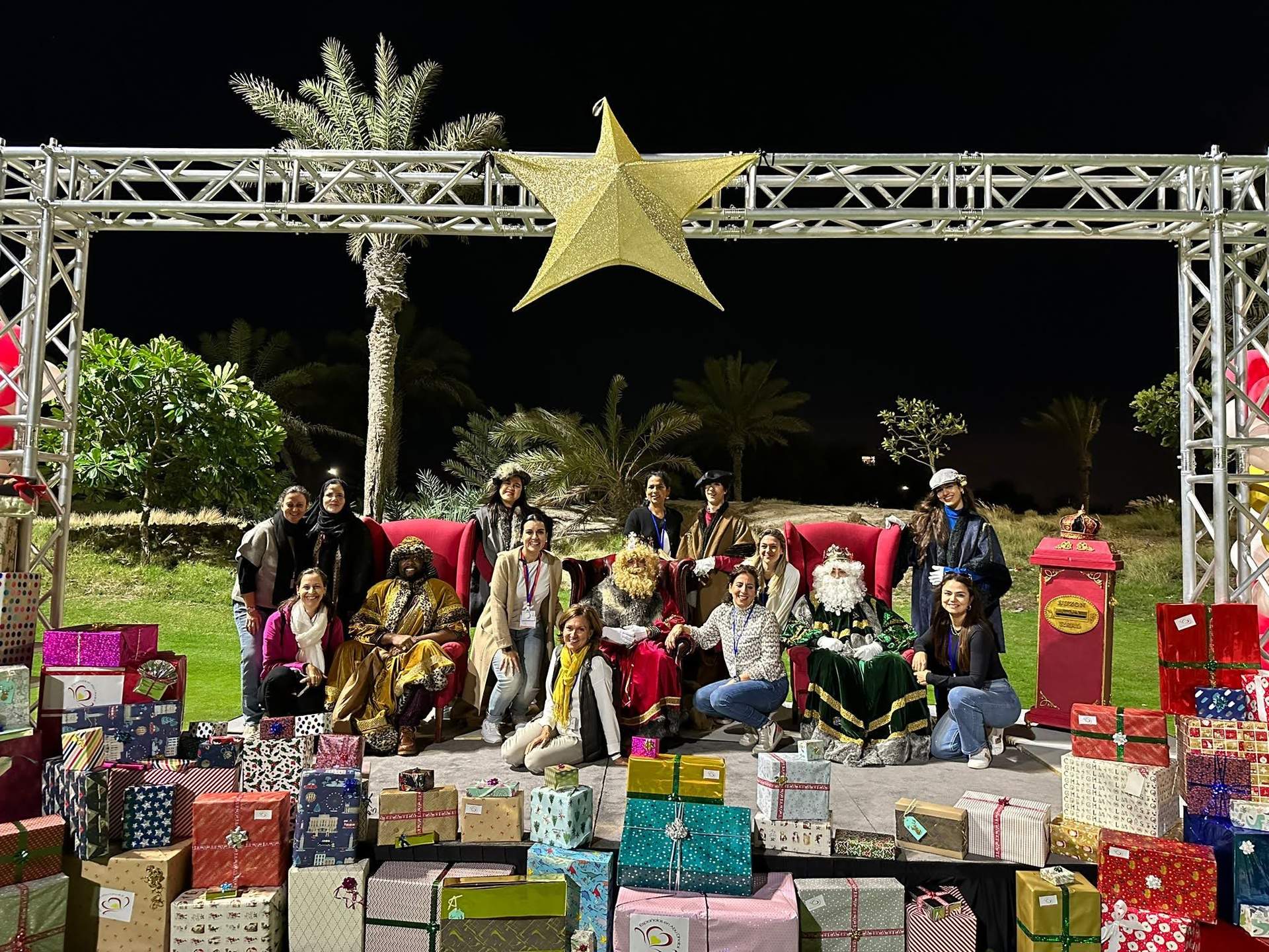 El grupo de voluntarias que hizo posible el gran evento. (Cedida)
