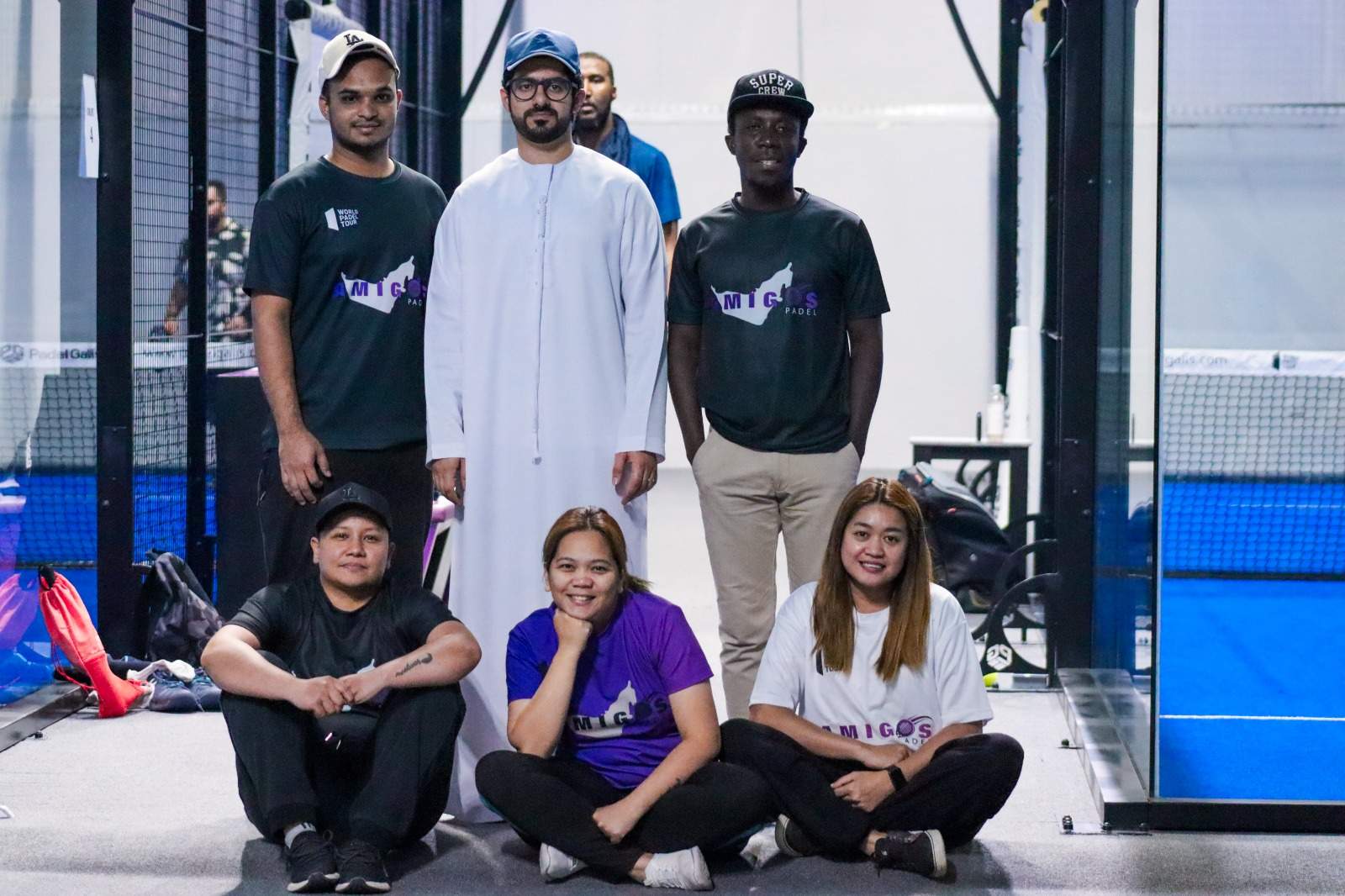 Hassan Al- Ali, junto a su equipo de trabajo. ((EL CORREO)