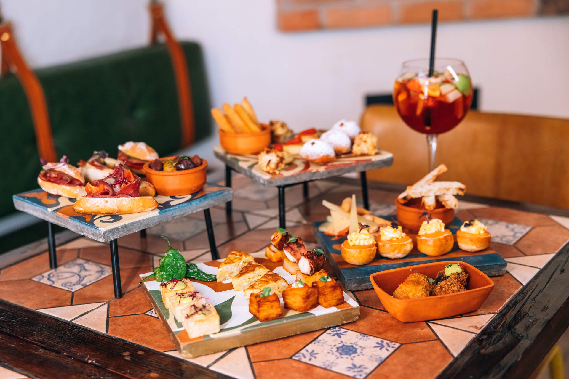 Tapas variadas del restaurante Bebemos. (Cedida)