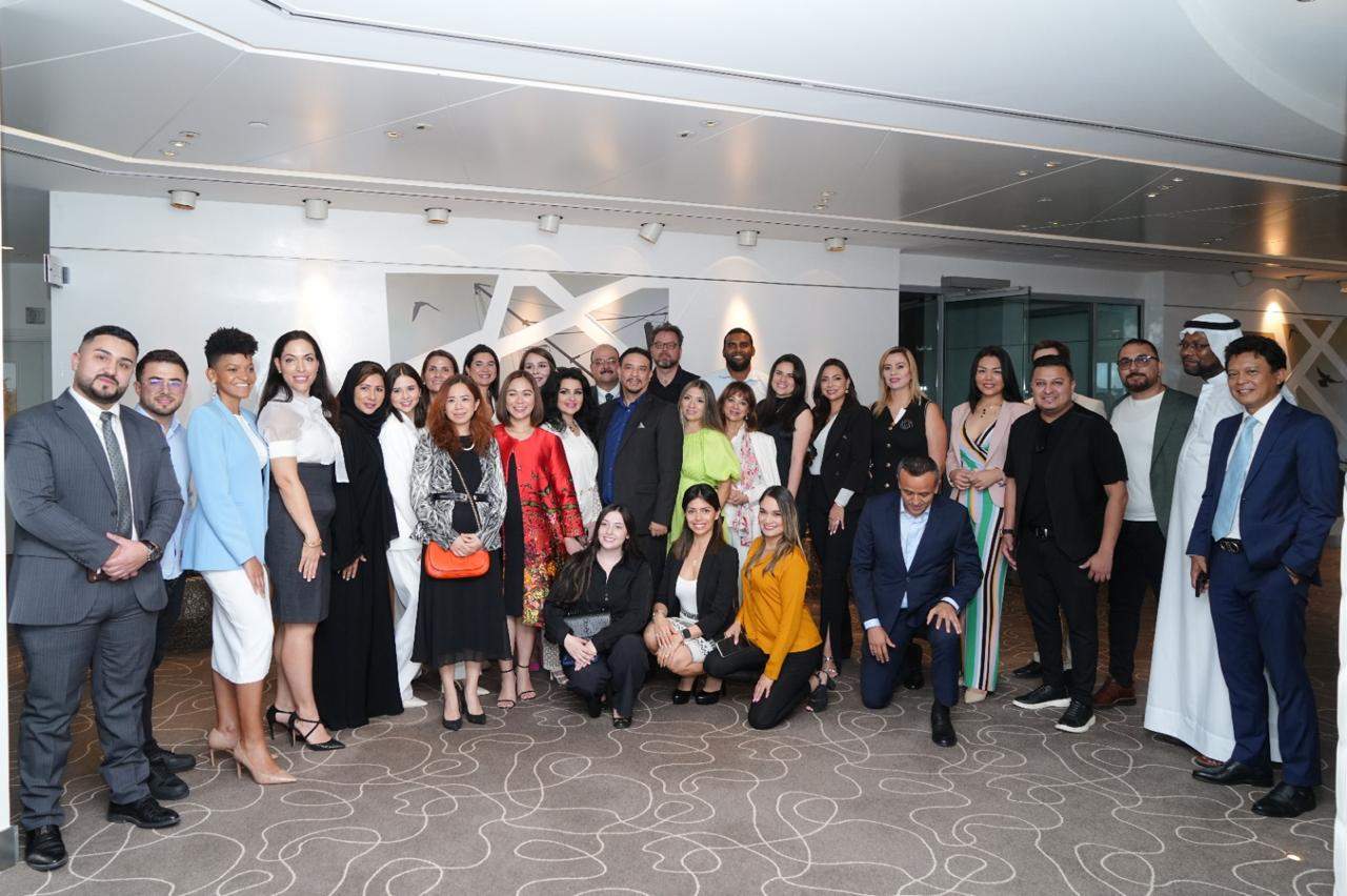 Foto del grupo de asistentes y miembros del CBC. (Cedida)