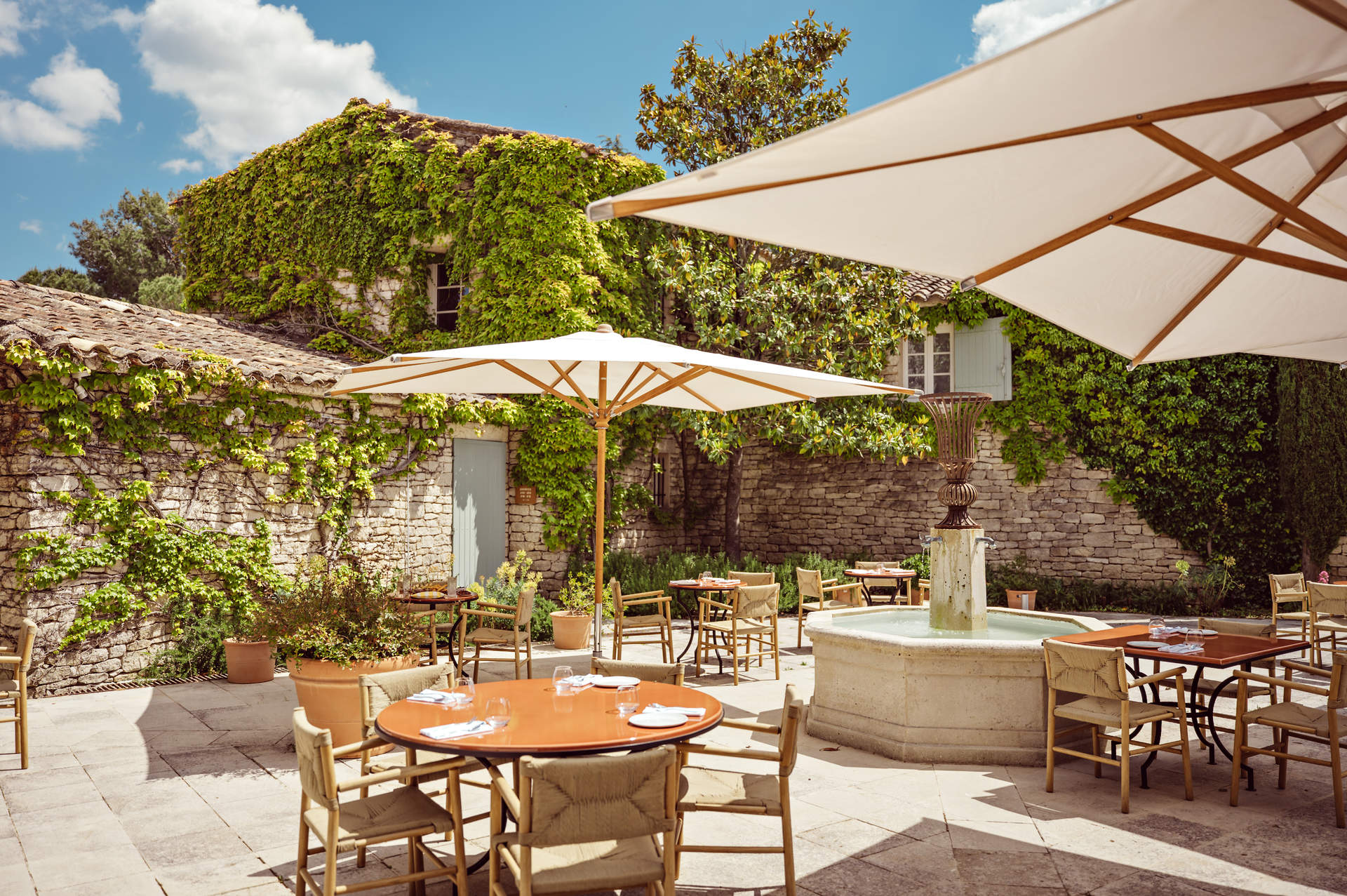 Beaumier_Luberon_Capelongue_CafeCapelongue_Terrace_L1000216