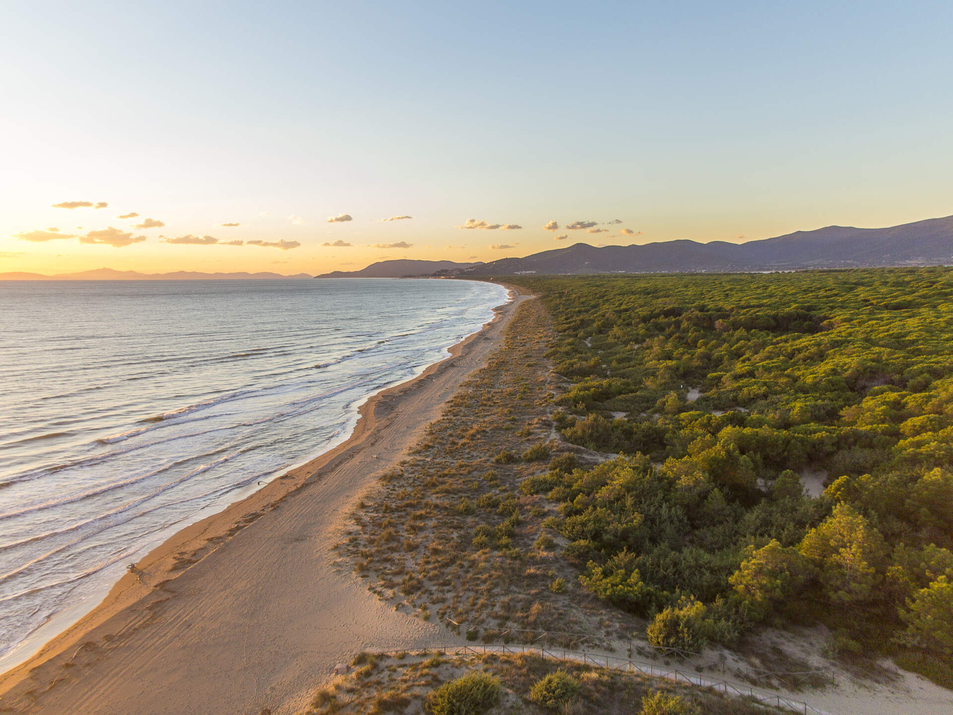 303994 Costa della maremma photo by Guido Cozzi