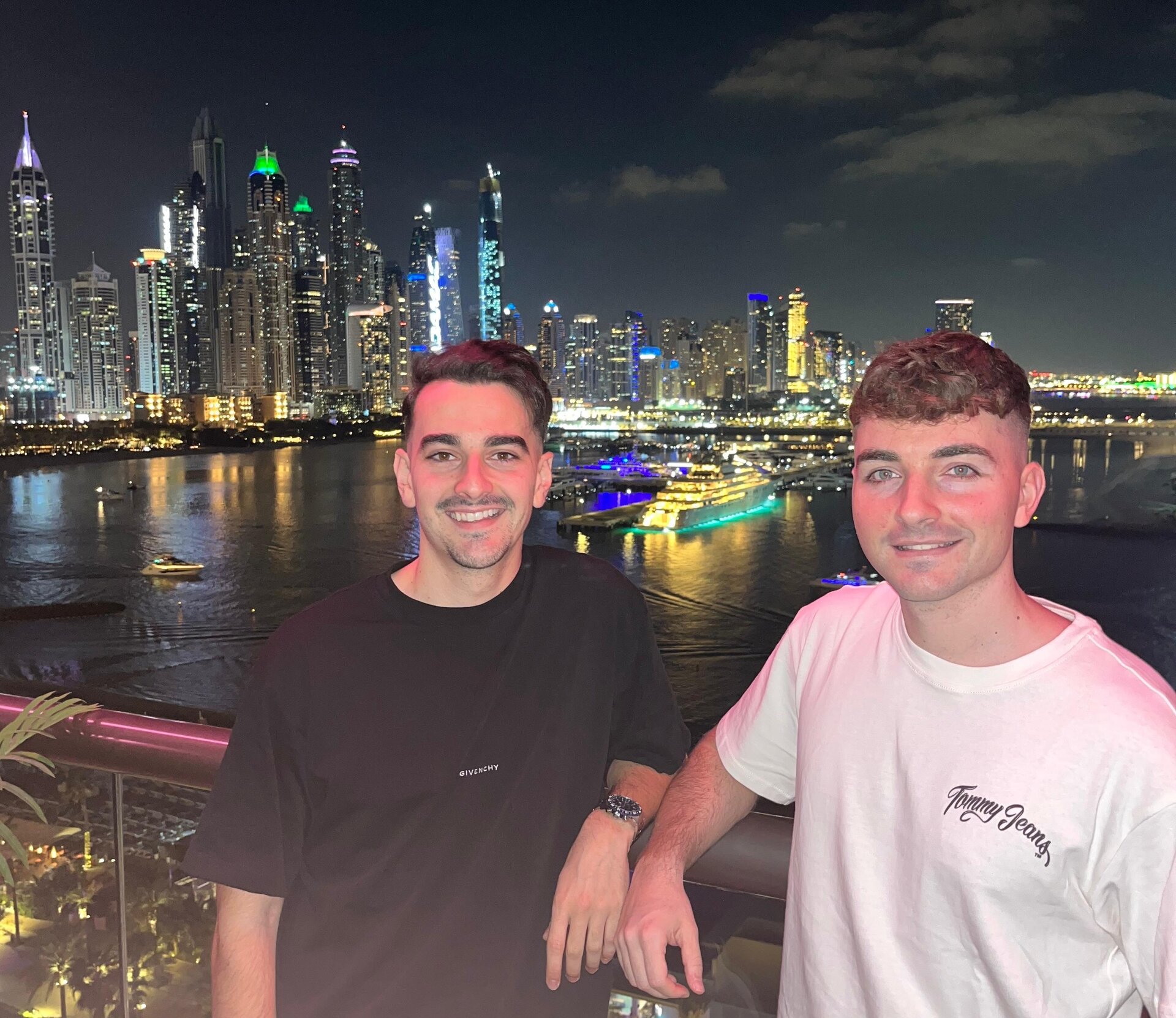 Carlos y Pablo Cobo en Dubai (Cedida).