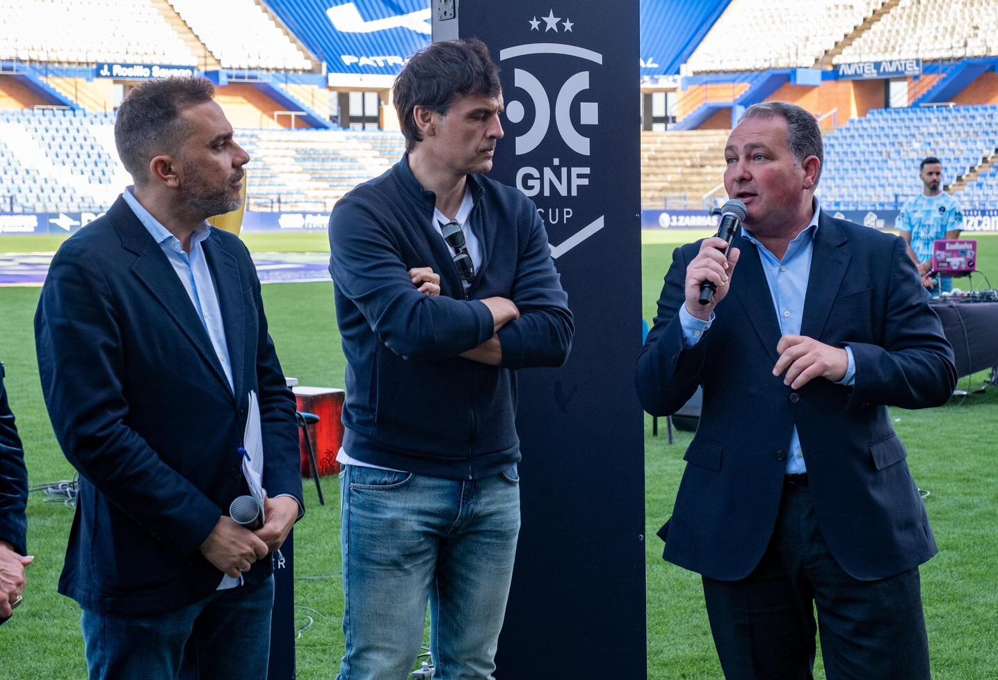 El presidente de la provincia de Huelva, David Toscano, durante su intervención en la gala inaugural de la Gañafote Cup. (Julián Pérez)