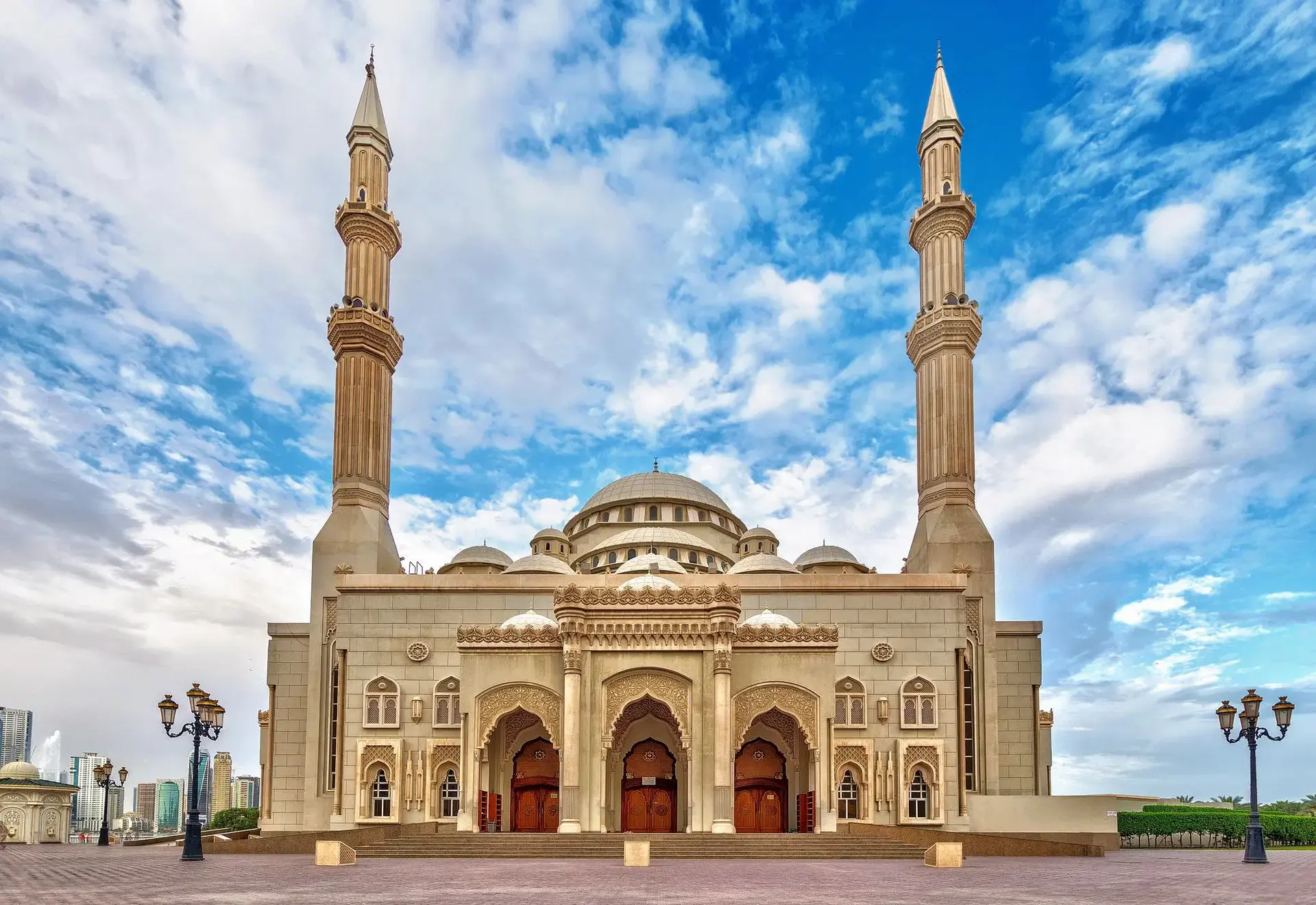 Impresionante mezquieta Al Noor en el emirato de Sharjah. (Fuente externa)
