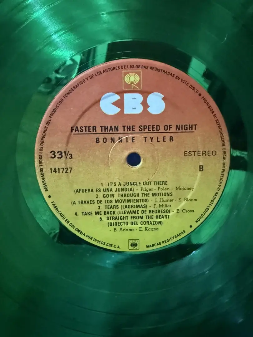 Vinilo verde de Discos que CBS S.A. Colombia lanzó en 1983 de Bonnie Tyler.