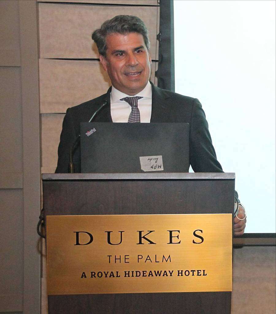 Andrés Salinero se dirige a la Asamblea. (EL CORREO) Andrés Salinero se dirige a la Asamblea. (EL CORREO)