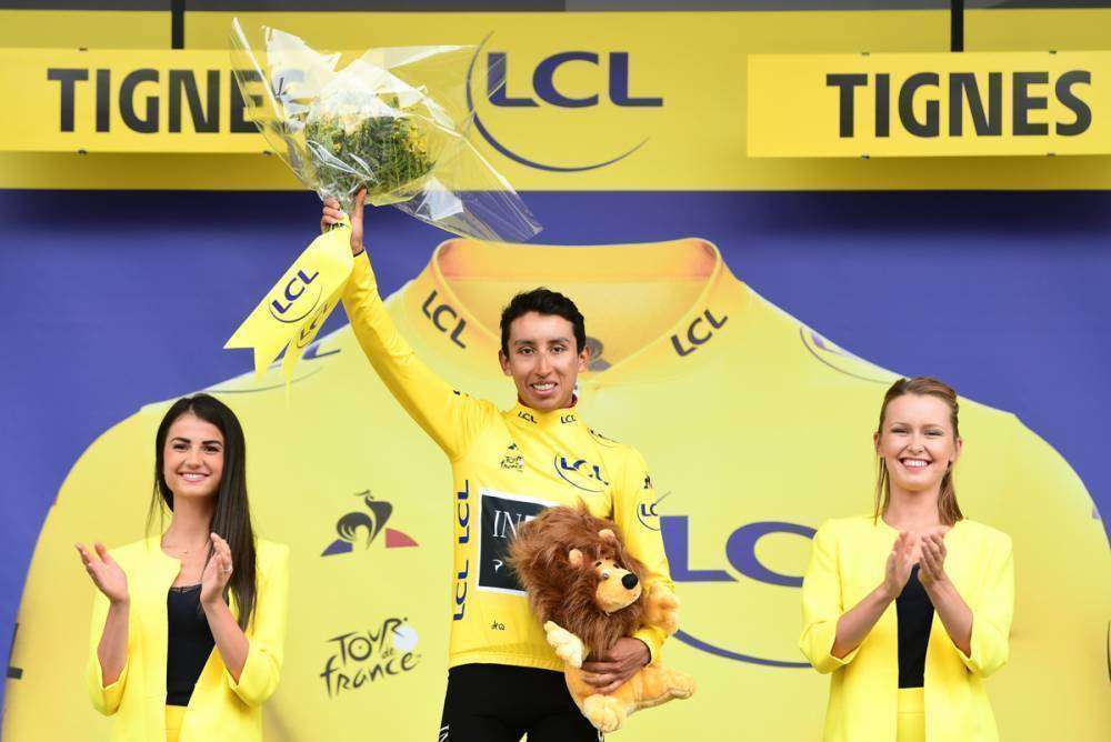Egan Bernal, con el maillot amarillo, una proeza con mombre de Colombia.(letour.fr / A.S.O. Thomas Maheux) 