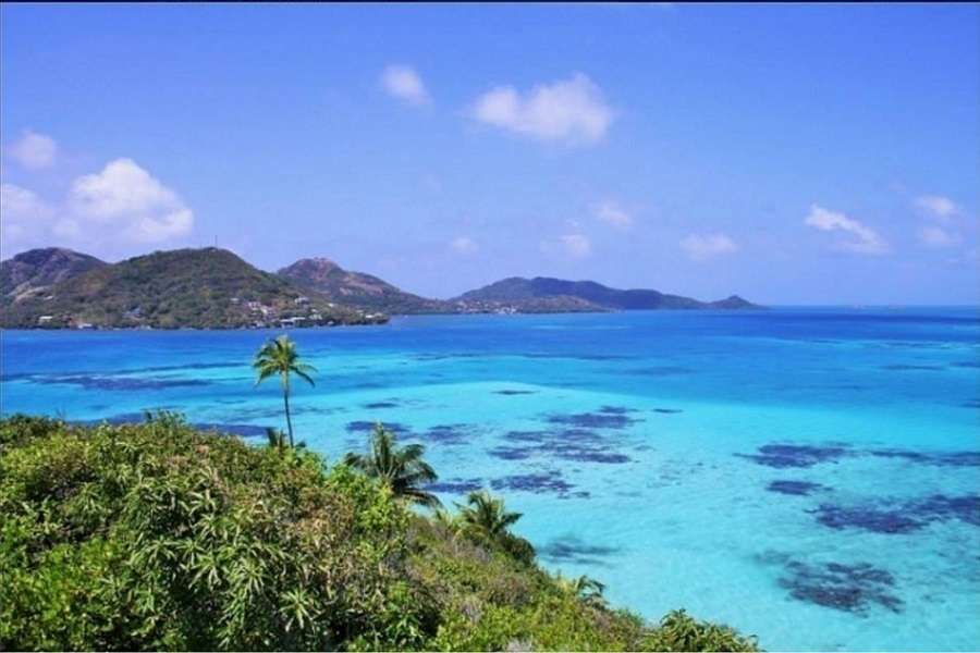 La isla de Providencia y el mar de siete colores.