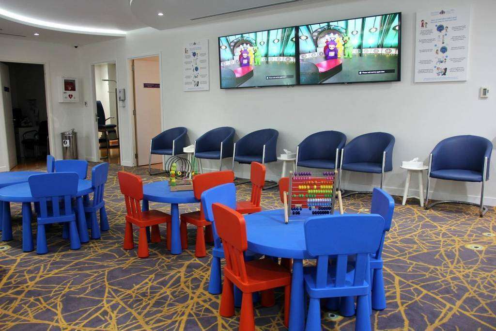 Los niños reciben una atención de primera a todos los niveles en Moorfields. (EL CORREO)