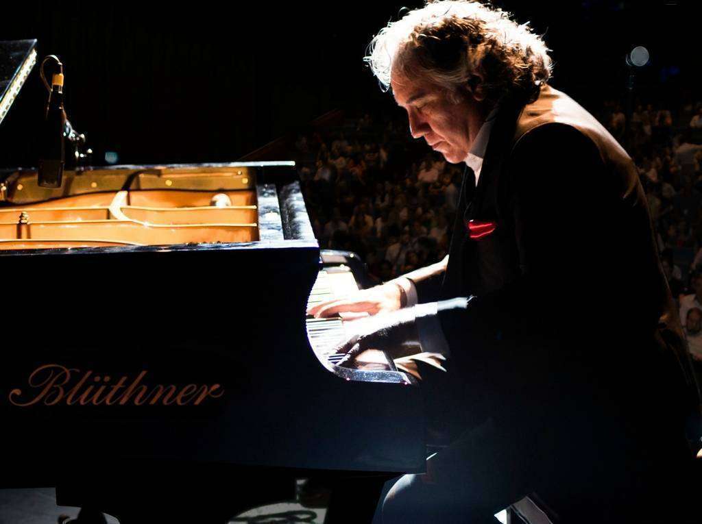 El pianista y compositor Ovidio de Ferrari.