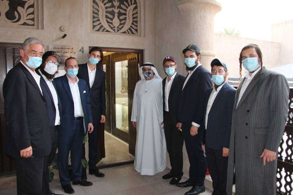 Los participantes en el encuentro, musulmanes y judíos, en el Museo de las Civilizaciones de Dubai. (EL CORREO) Los participantes en el encuentro, musulmanes y judíos, en el Museo de las Civilizaciones de Dubai. (EL CORREO)