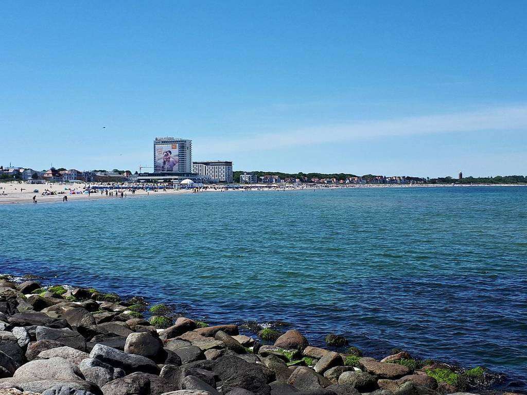 Panorámica de la playa alemana de Warnemünde. (Rafael González García de Cosío) Panorámica de la playa alemana de Warnemünde. (Rafael González García de Cosío)